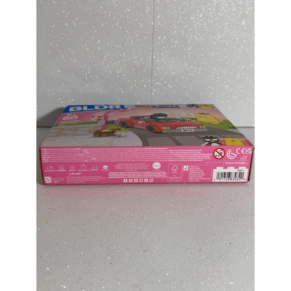 Jazwares BLDR Hello Kitty and Friends Badtz-Maru Convertible 145 Pcs Set 0111
